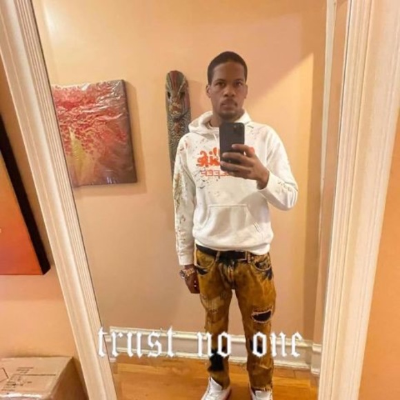 Meet your Posher, Rasheed - Picture 1 of 1